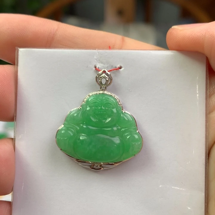 翡翠18K金镶嵌颈饰翡翠吊坠