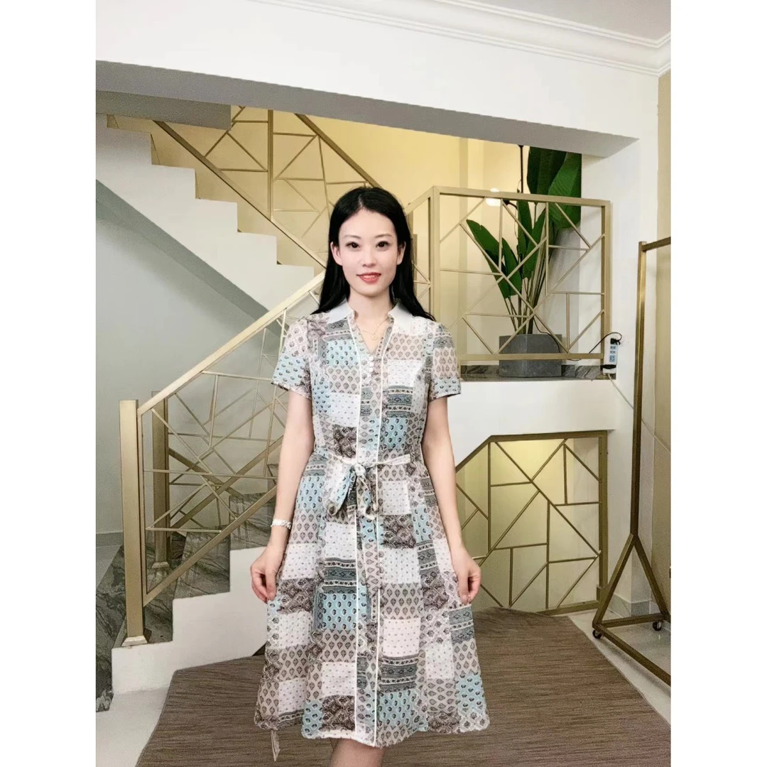 0117透气裙子妈妈装高贵新款娃娃领蓝白妈妈装夏装洋气女装连衣裙