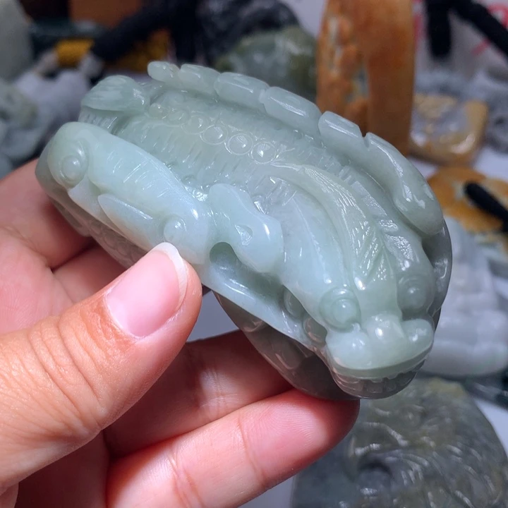 翡翠未镶嵌颈饰保真天然A货翡翠