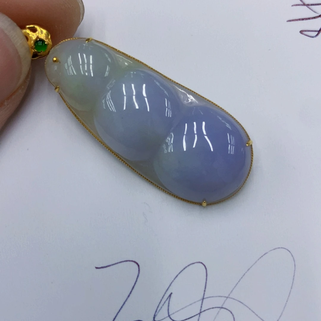 颈饰18K金镶嵌翡翠翡翠