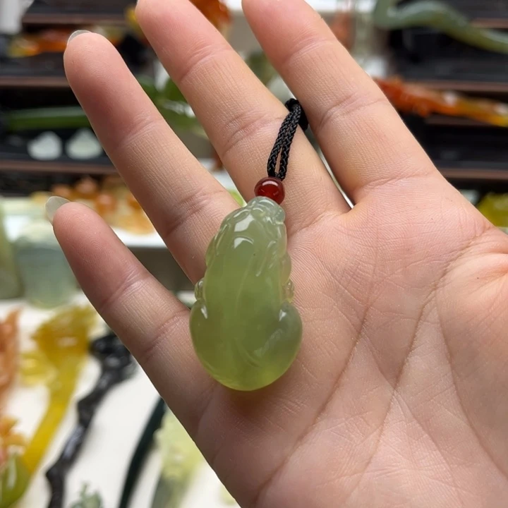 蛇纹石玉未镶嵌岫玉发簪