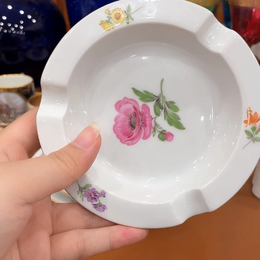 摆件中古二等烟灰缸