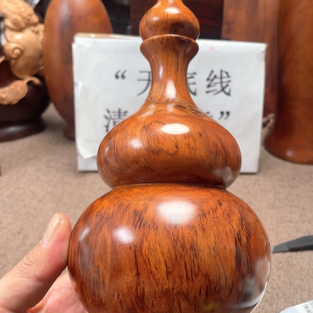 交趾黄檀（大红酸枝）
