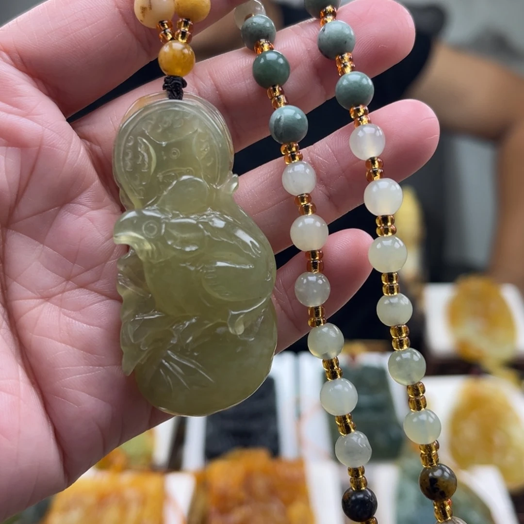 岫玉未镶嵌挂件挂件