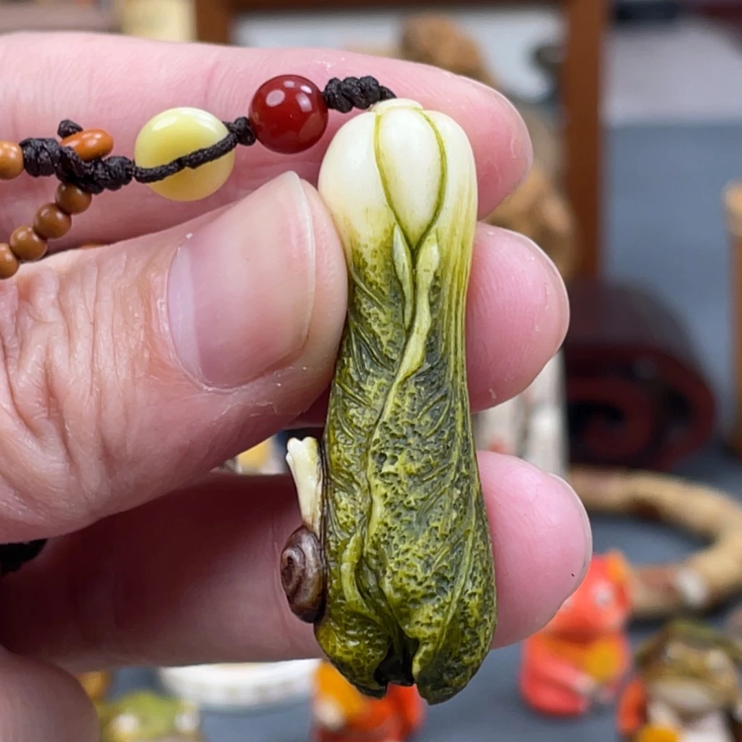 木满***袋方颜竹木艺术把件