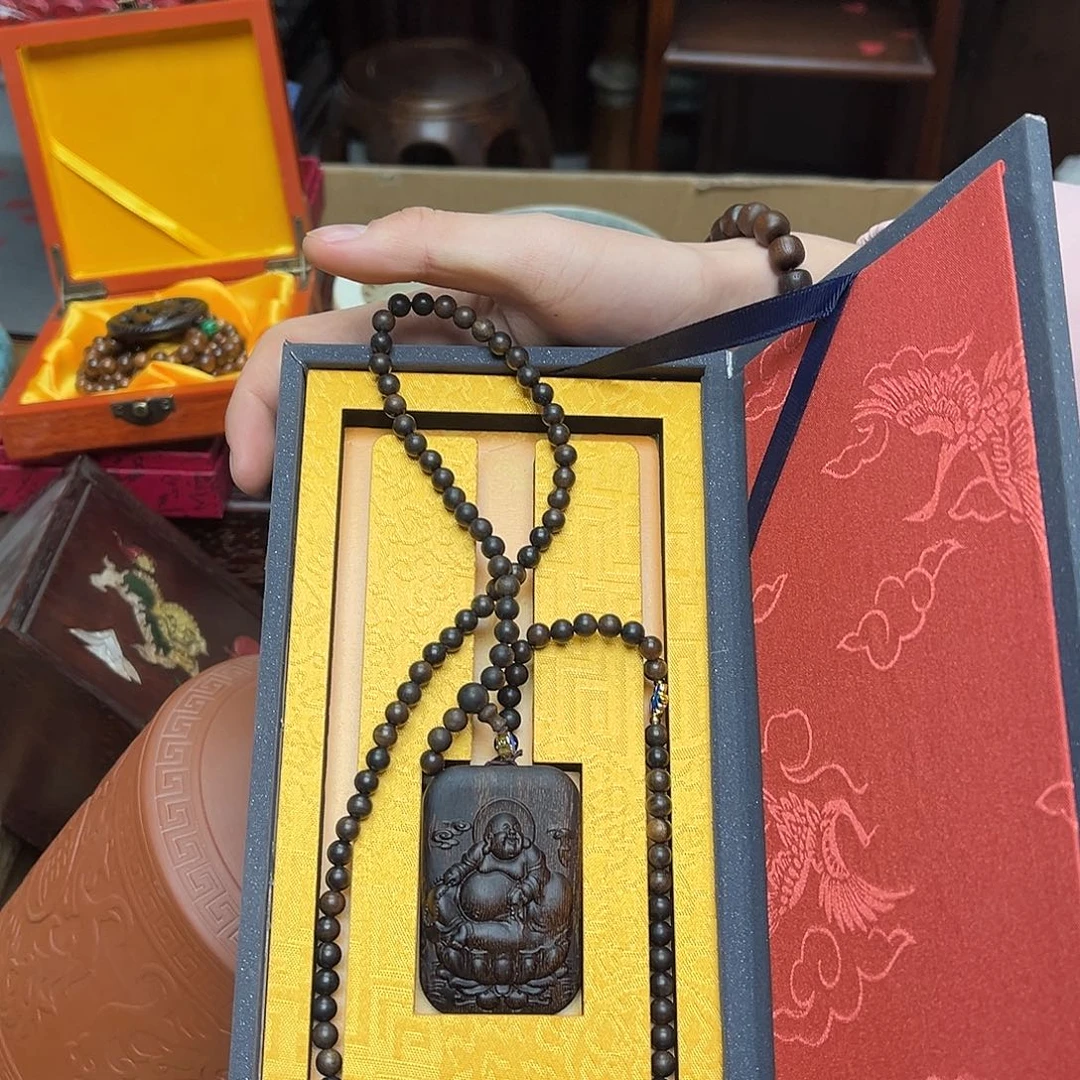 大叶紫檀（黑酸枝木类）