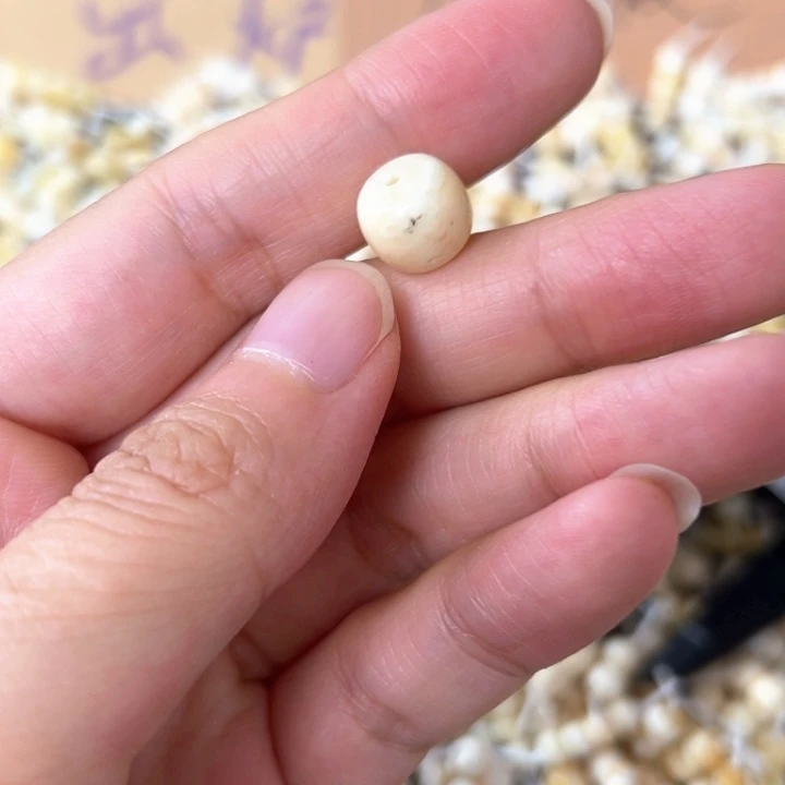 裸石蜜蜡未镶嵌10mm一个