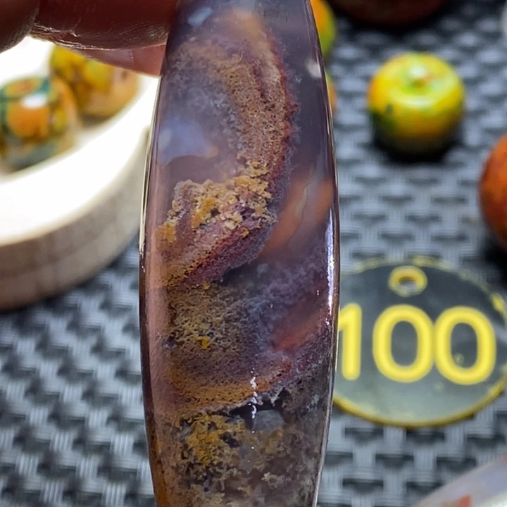 省***号玛瑙/玉髓未镶嵌颈饰