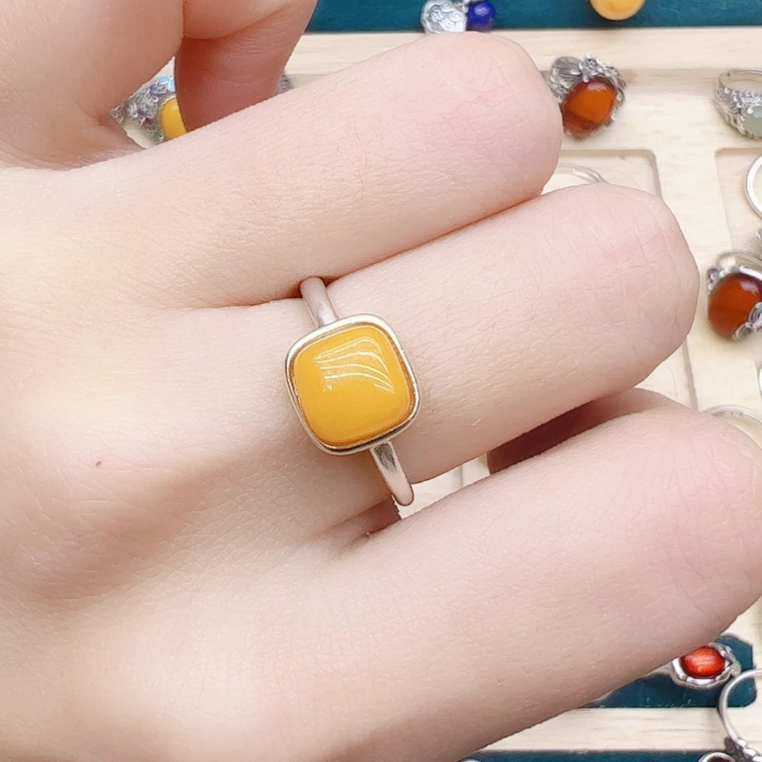 蜜蜡戒指银S925镶嵌，