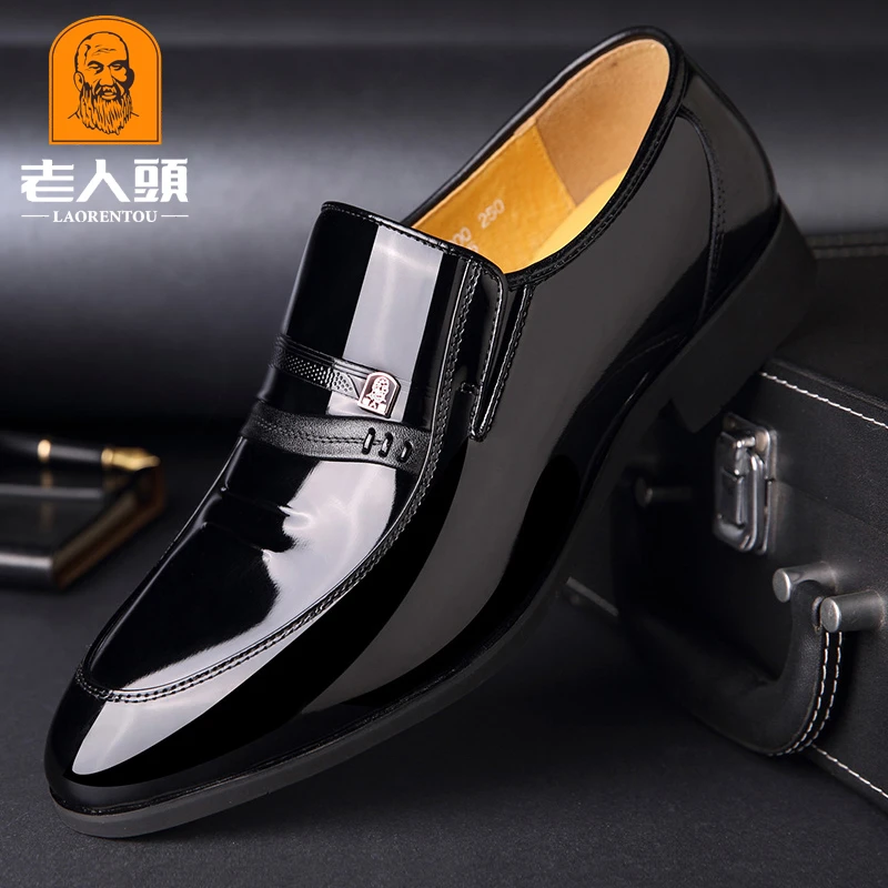 老人头男皮鞋真皮秋季透气英伦商务正装皮鞋男漆皮尖头一脚蹬婚鞋