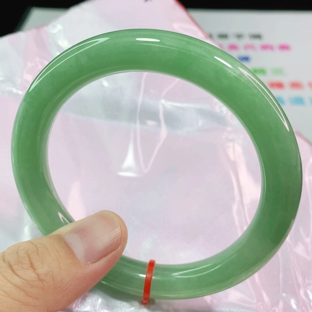 翡翠手镯未镶嵌58-60圈口圆条强推完整高品质高质量