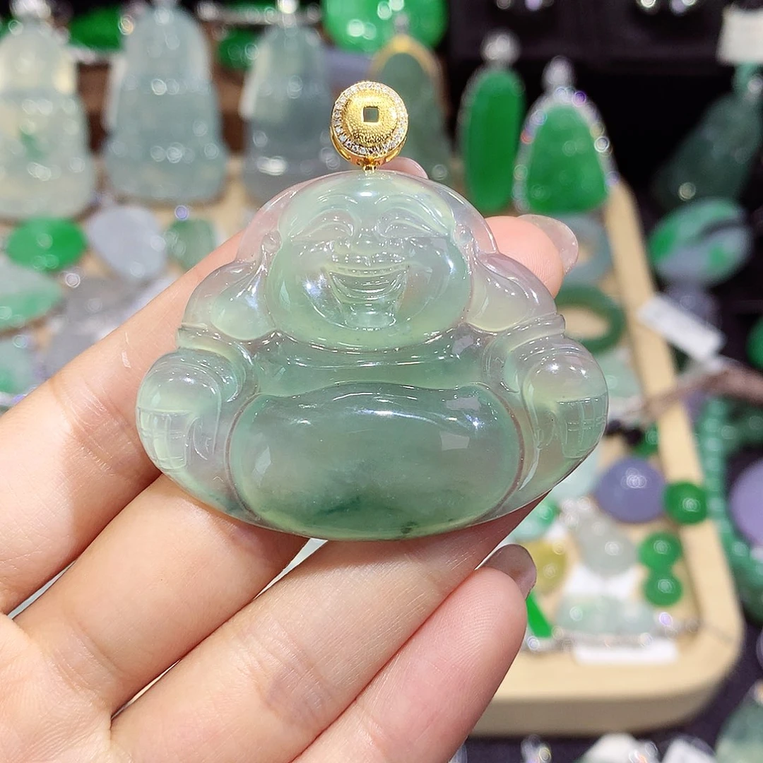 颈饰18K金镶嵌翡翠佛