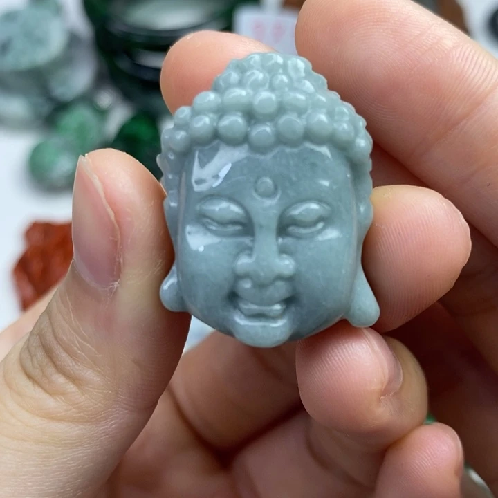 颈饰未镶嵌翡翠吊坠