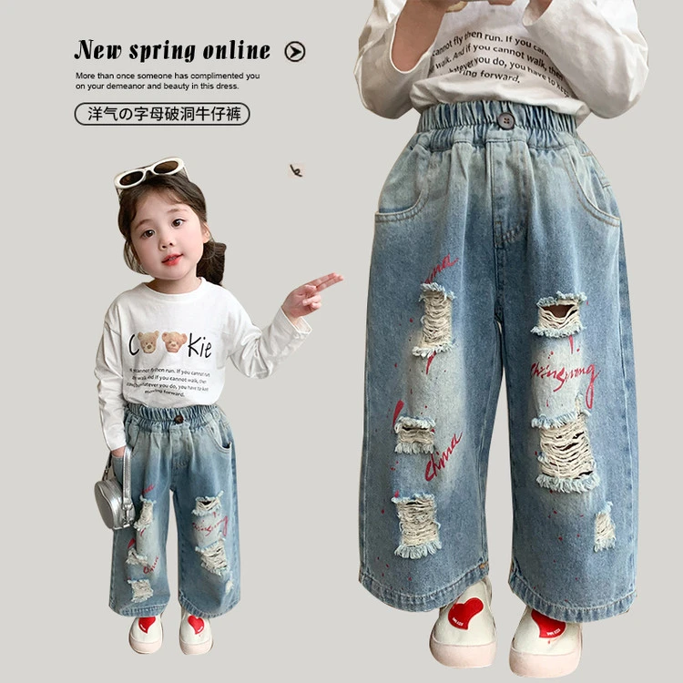 字母破洞牛仔裤女童春秋款