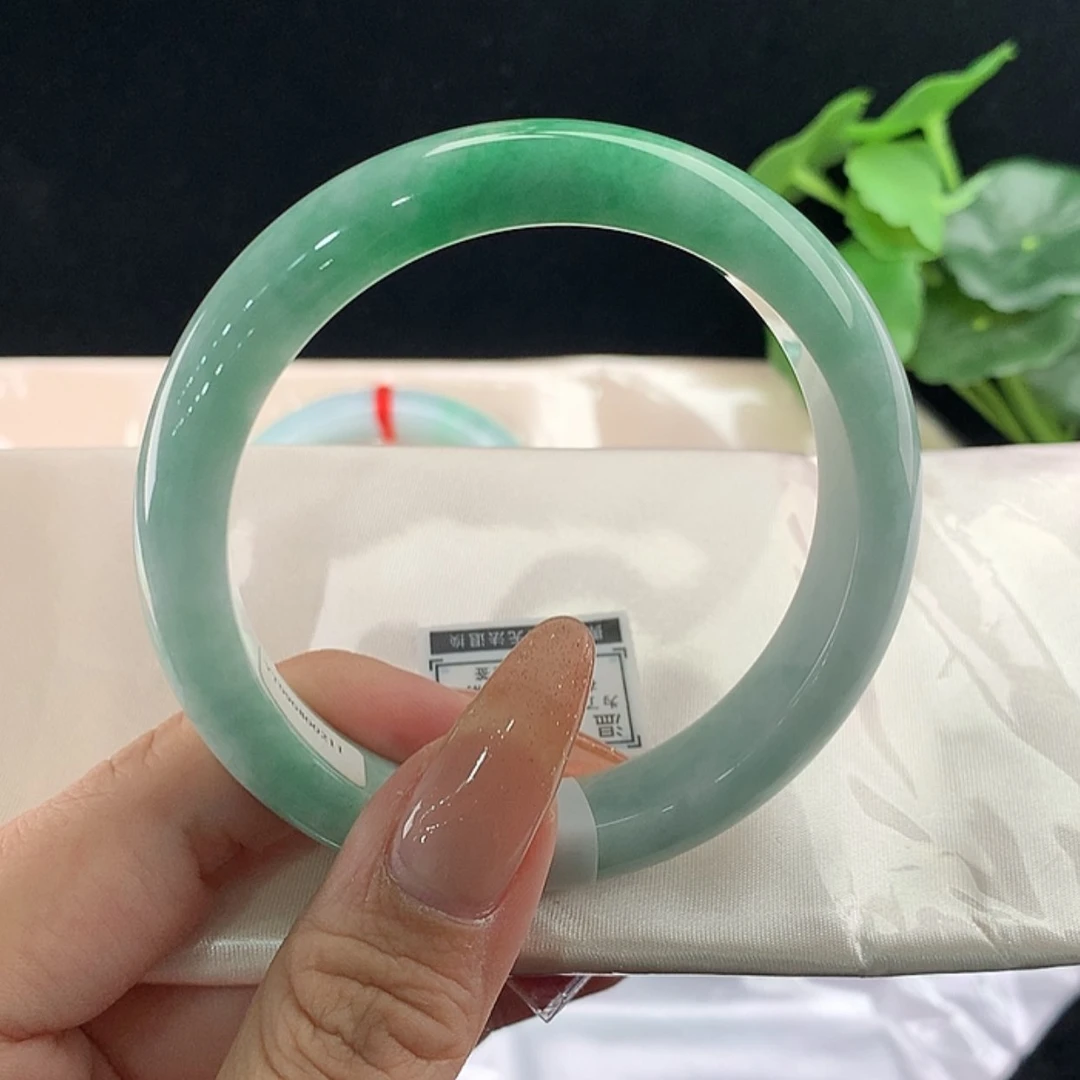 【闪购商品】未镶嵌手镯翡翠正59