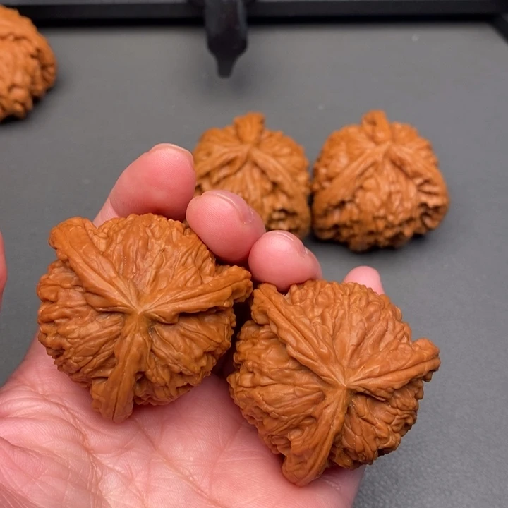 爱***哥木质类核桃核桃核桃