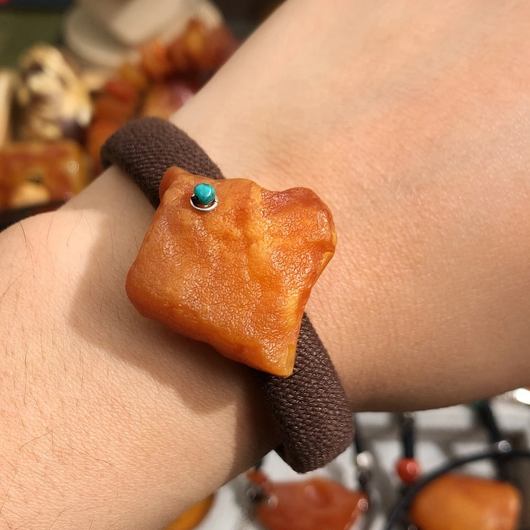 蜜蜡裸石未镶嵌你