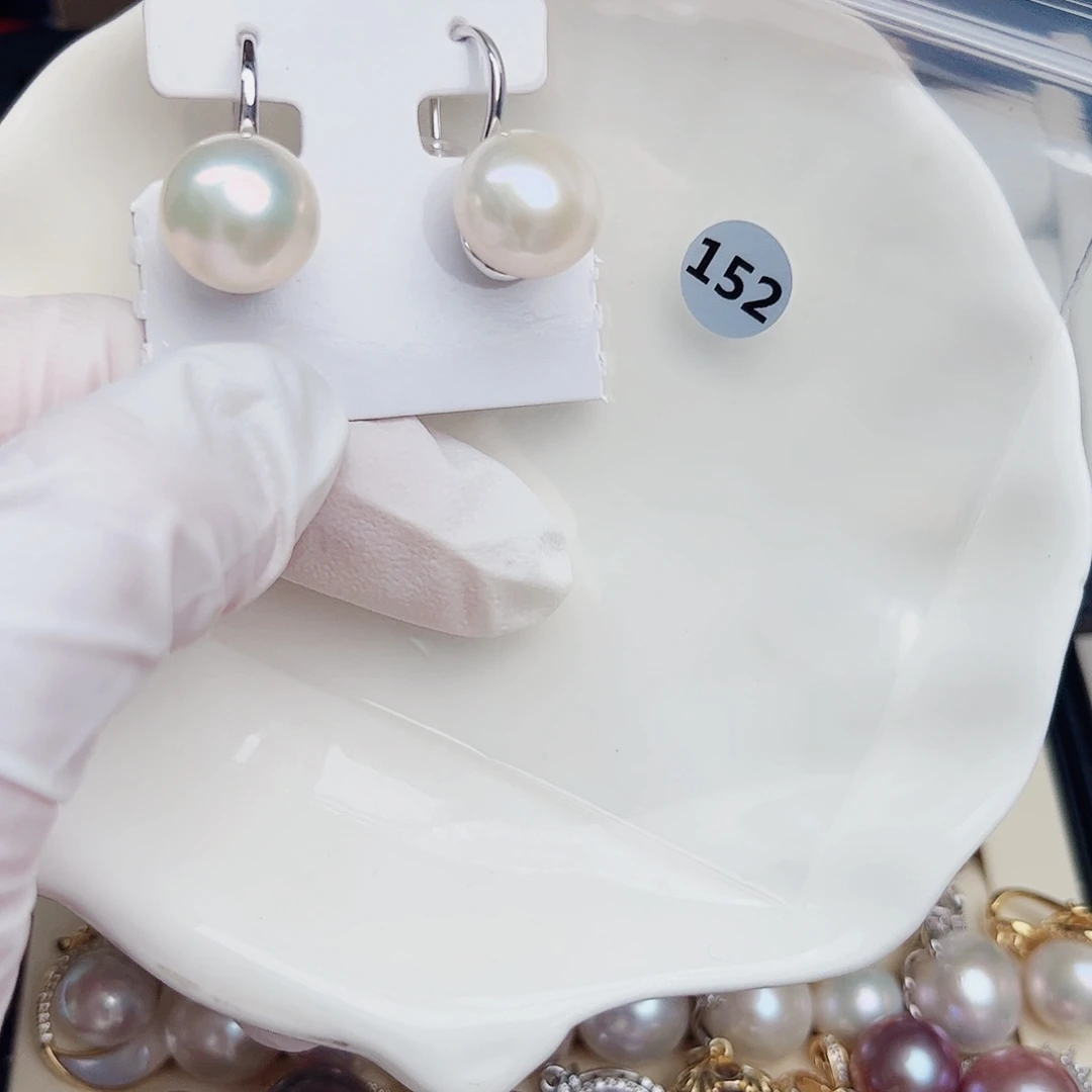银S925镶嵌淡水珍珠耳饰