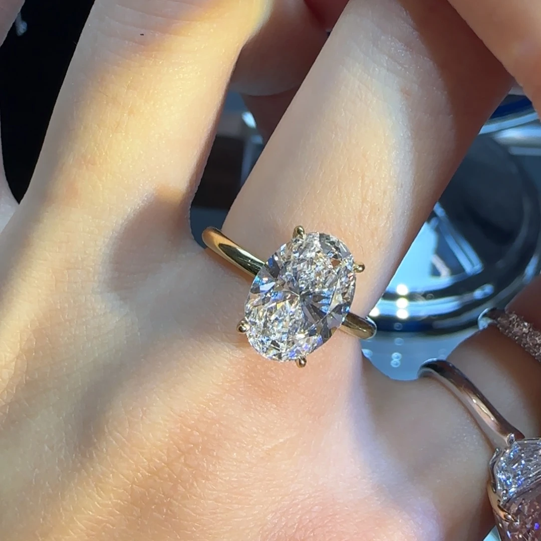 实验室培育钻石18K金镶嵌3卡海莉椭圆13