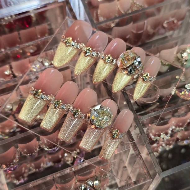 国华 玫瑰切 手工穿戴甲