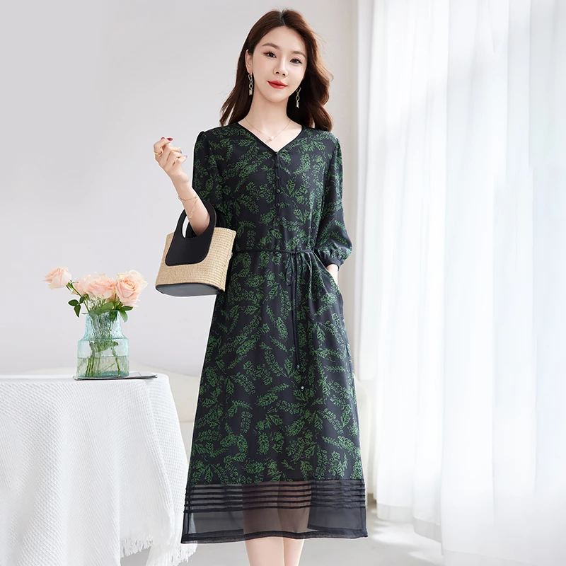 轻奢浪漫真丝双绉印花连衣裙女2025夏V领气质减龄妈妈显瘦桑蚕丝