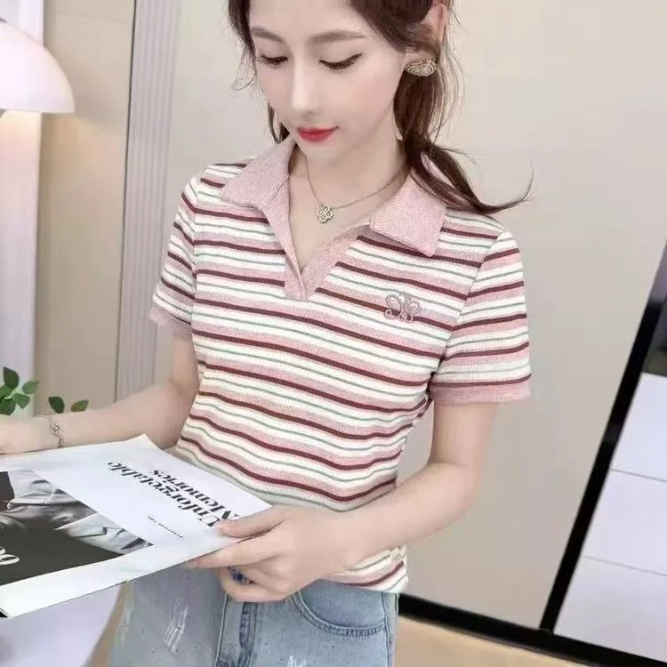 只发新疆女士翻领刺绣蝴蝶彩条短袖T恤舒适百搭2532