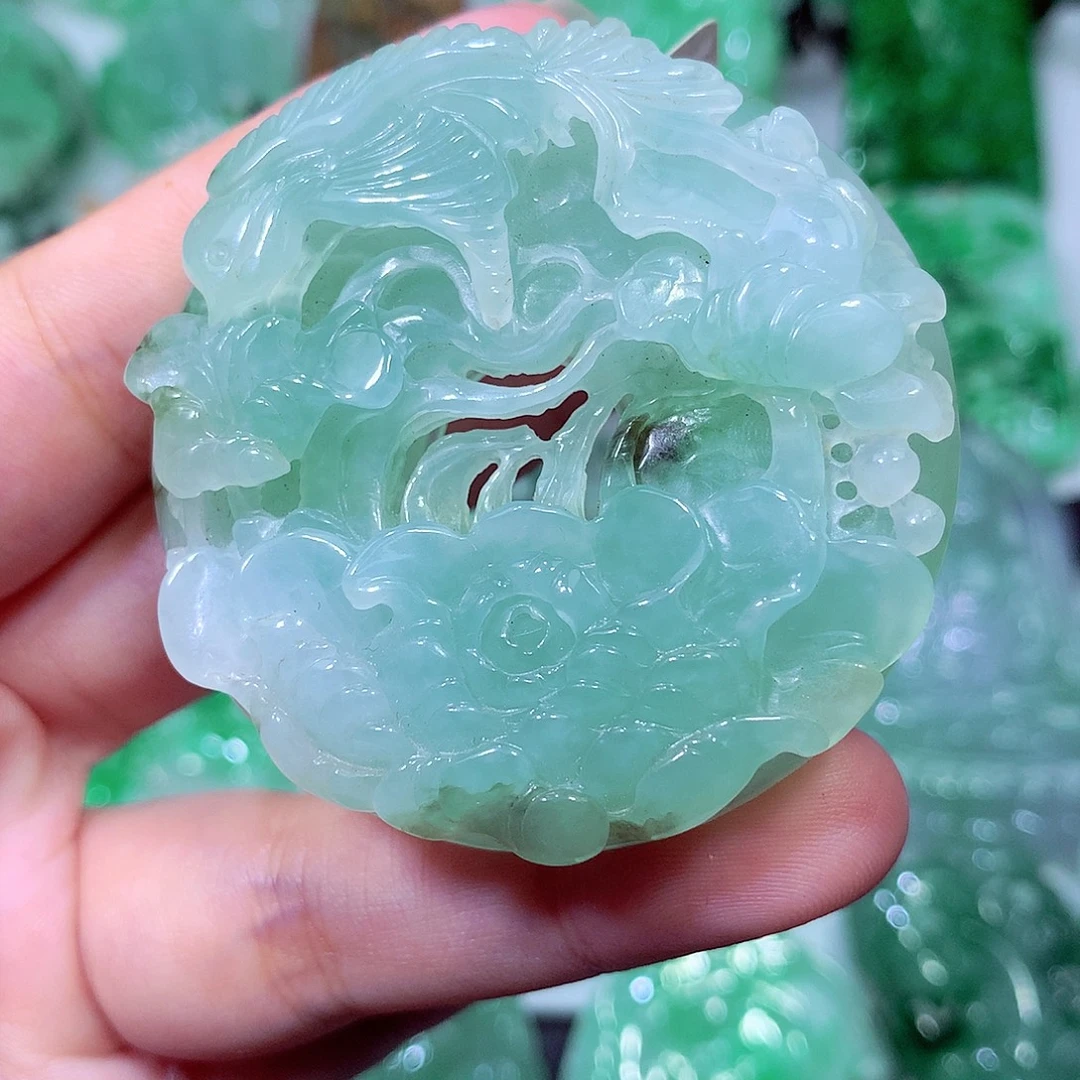 吊坠(不含链)未镶嵌翡翠