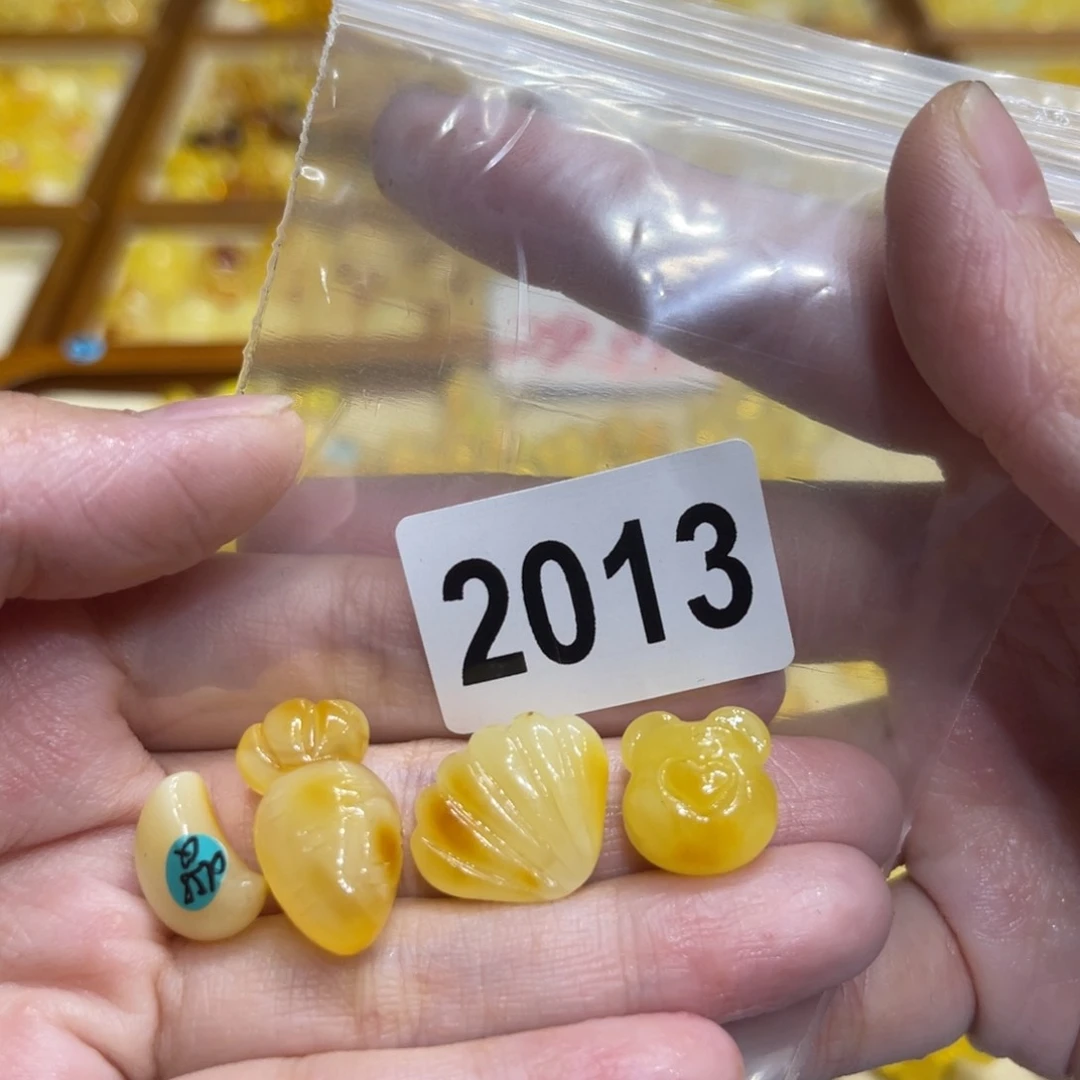 未镶嵌毛衣链琥珀蜜蜡