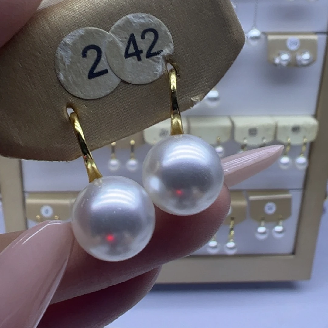 银S925镶嵌淡水珍珠耳饰
