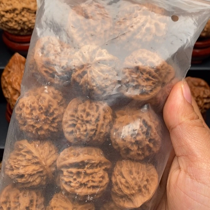 北***安吊坠文玩核桃秦岭秦闷手持30-31子