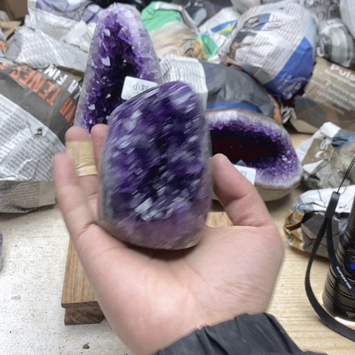 未镶嵌紫晶珠宝半成品