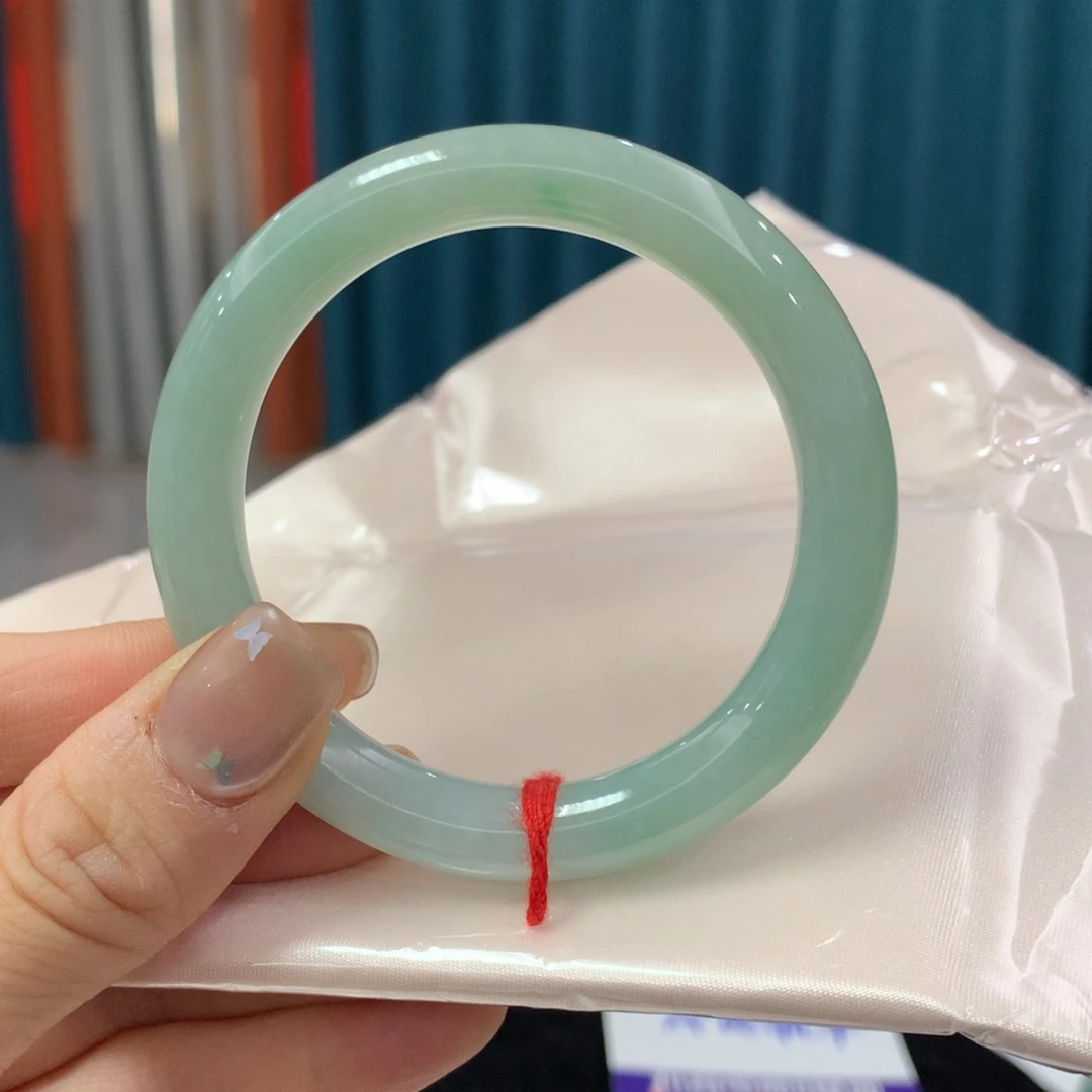 未镶嵌手镯翡翠彭****装完美者慎拍 圈口53.3