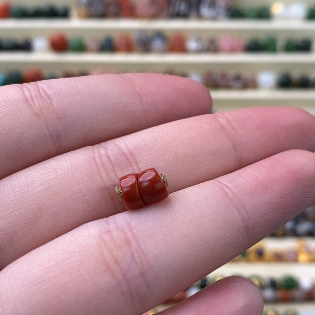 我***谁南红玛瑙未镶嵌颈饰