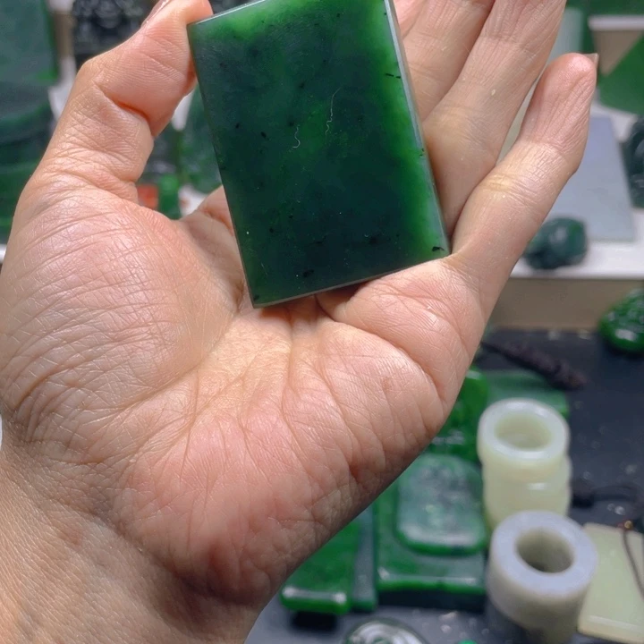 和田玉（糖玉）未镶嵌珠宝半成品