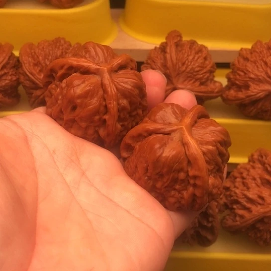 L***爷核桃核桃核桃套核桃