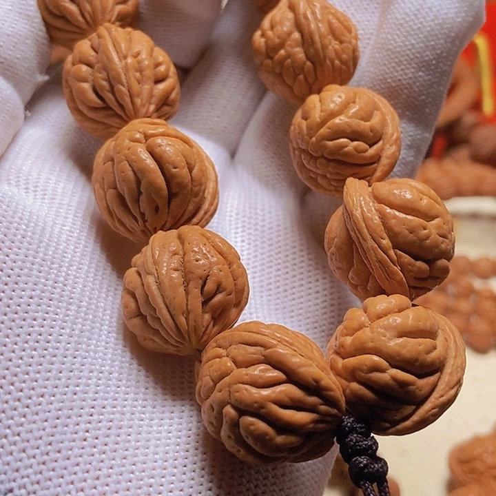 手串桃核瑞**具龙纹桃核