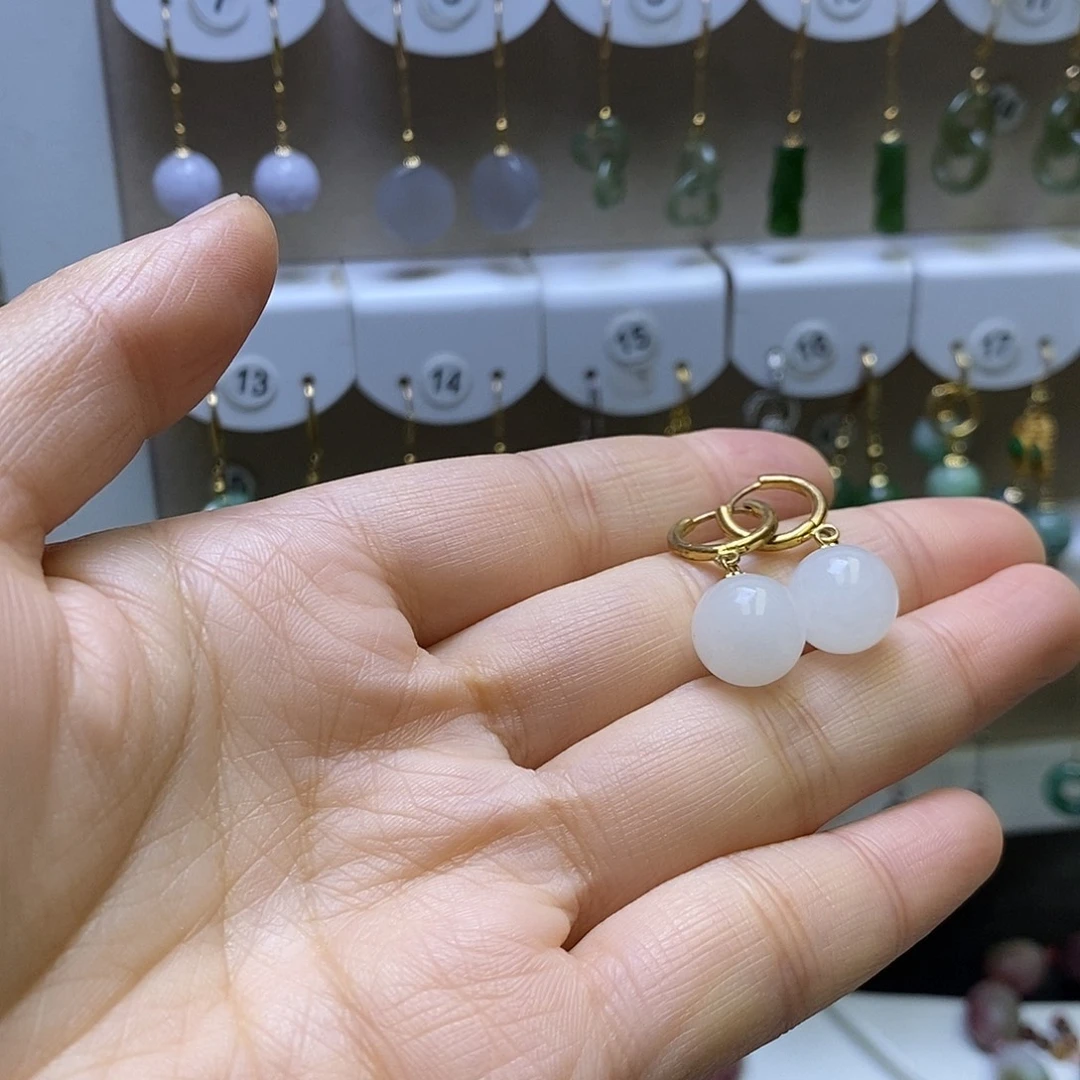 和田玉银S925镶嵌耳饰