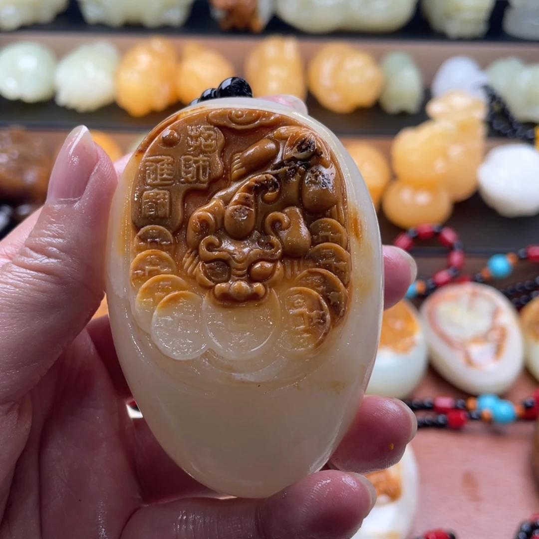 七***樵石材天然古青石手把件