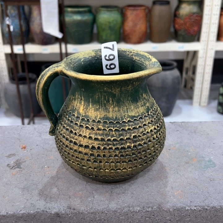 8.8-1微瑕土陶小茶壶金