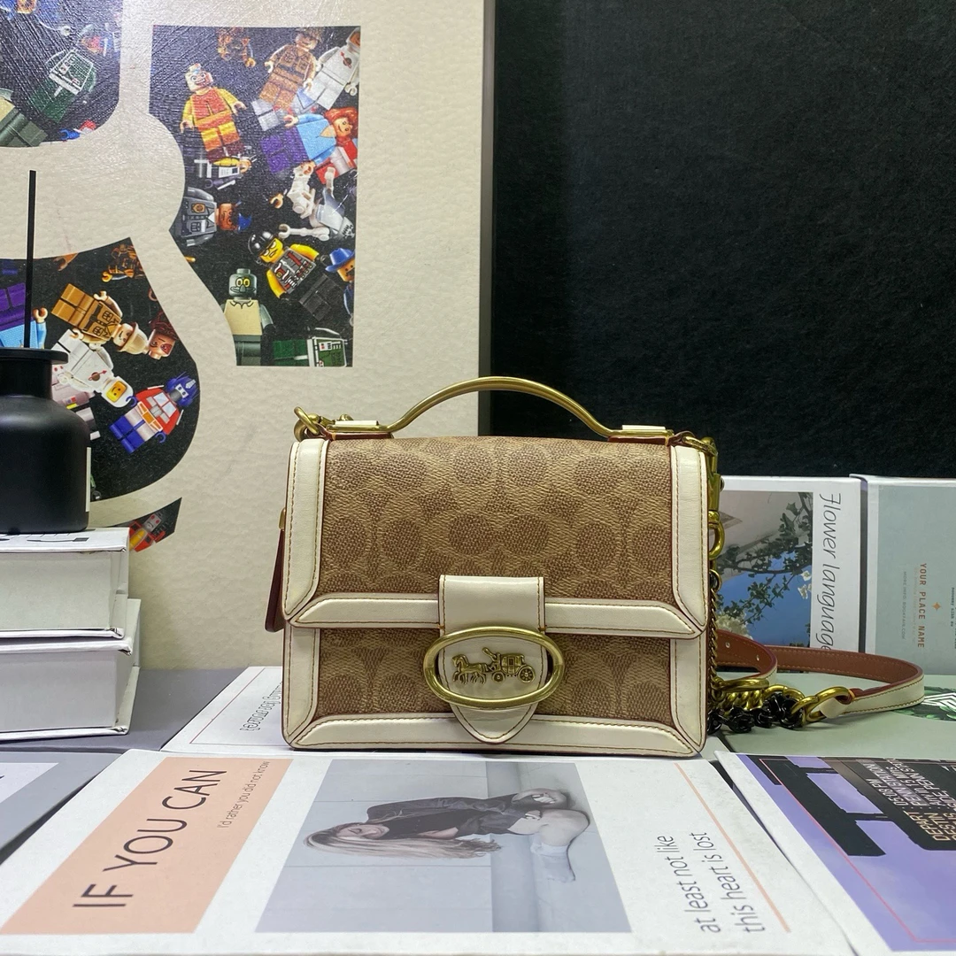 95新 COACH/蔻驰 23756斜挎包18*13