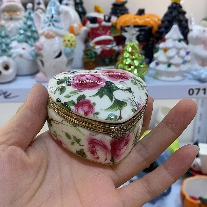 陶瓷微瑕介意慎拍微瑕