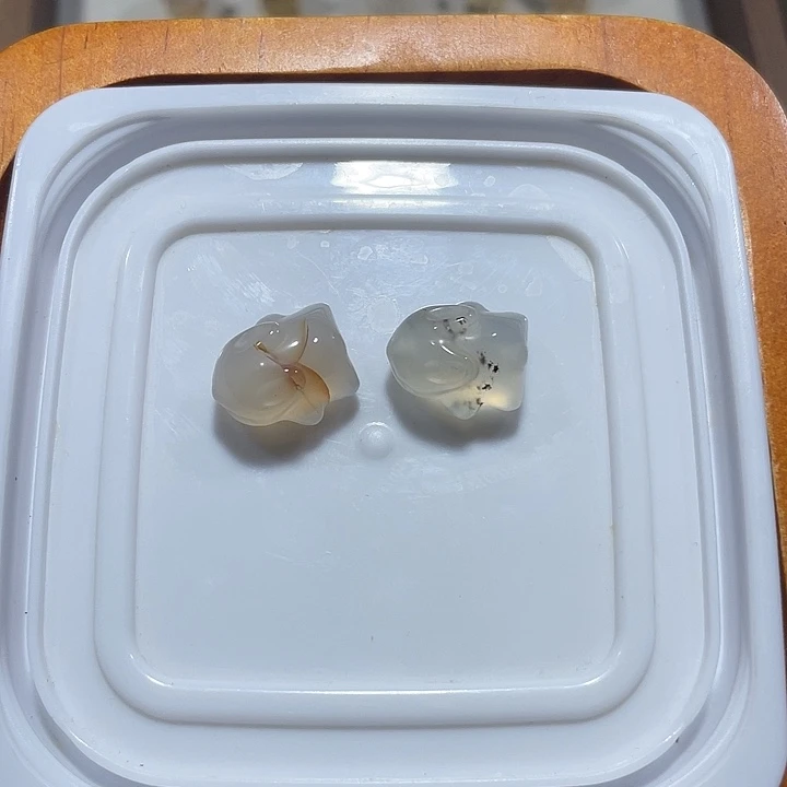 合金颈饰玛瑙/玉髓