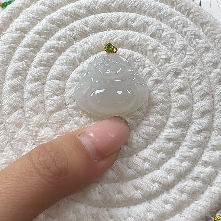 翡翠未镶嵌颈饰白冰佛
