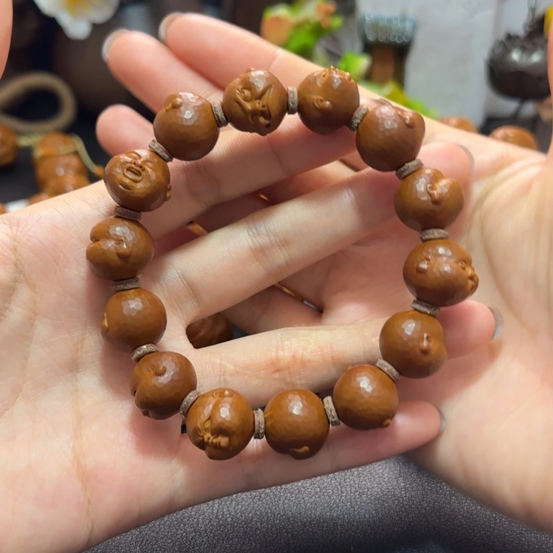 子***·橄榄核手串百态1.5