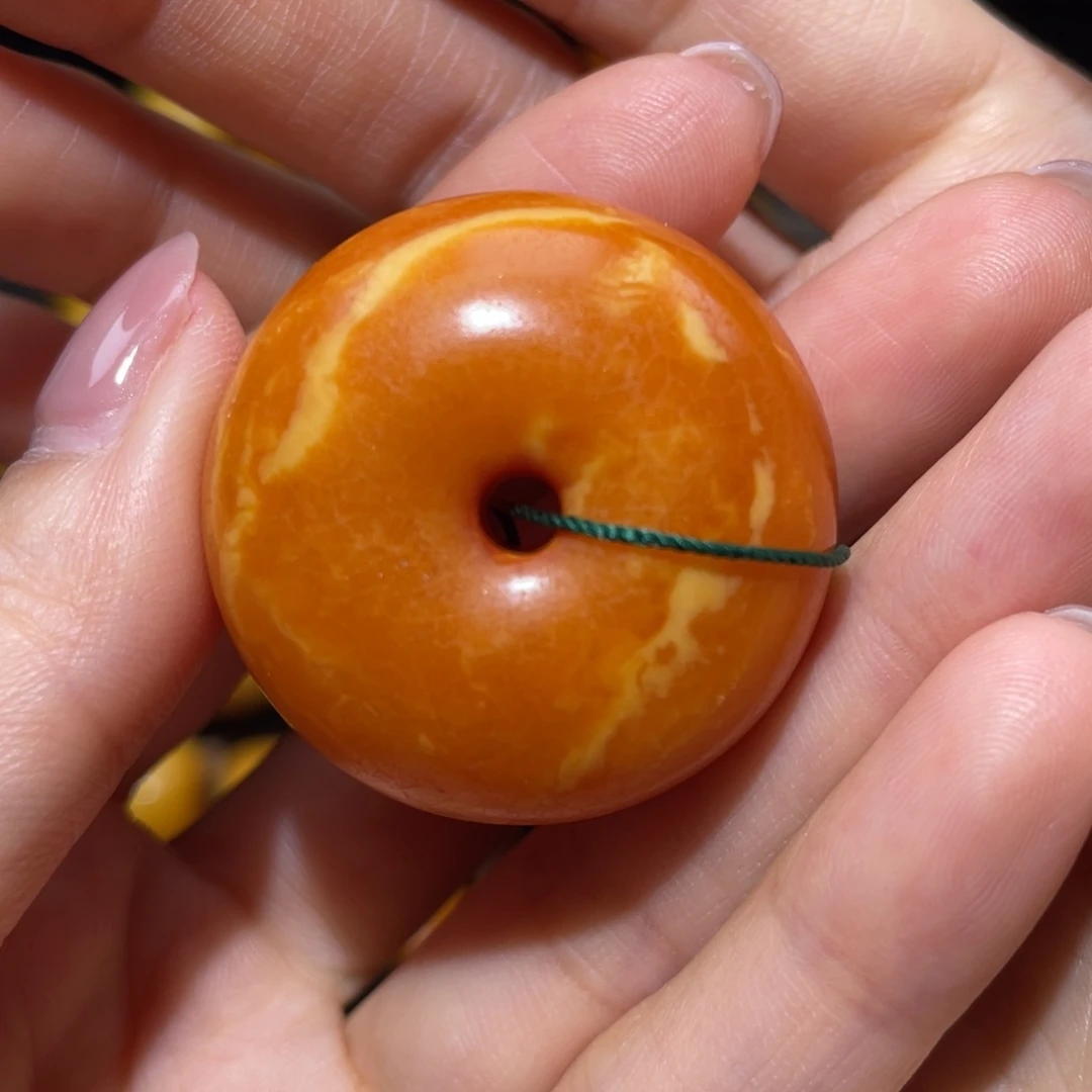 【闪购商品】琥珀裸石未镶嵌扣子