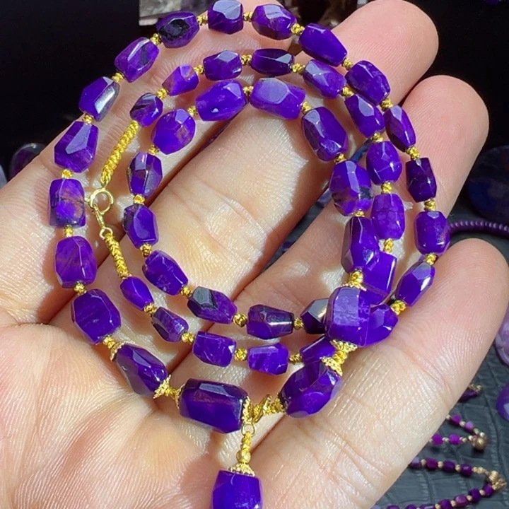 18K金镶嵌苏纪石（舒俱来）项链