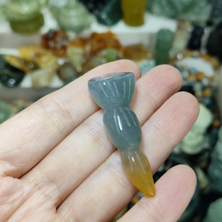 未镶嵌岫玉挂坠款式