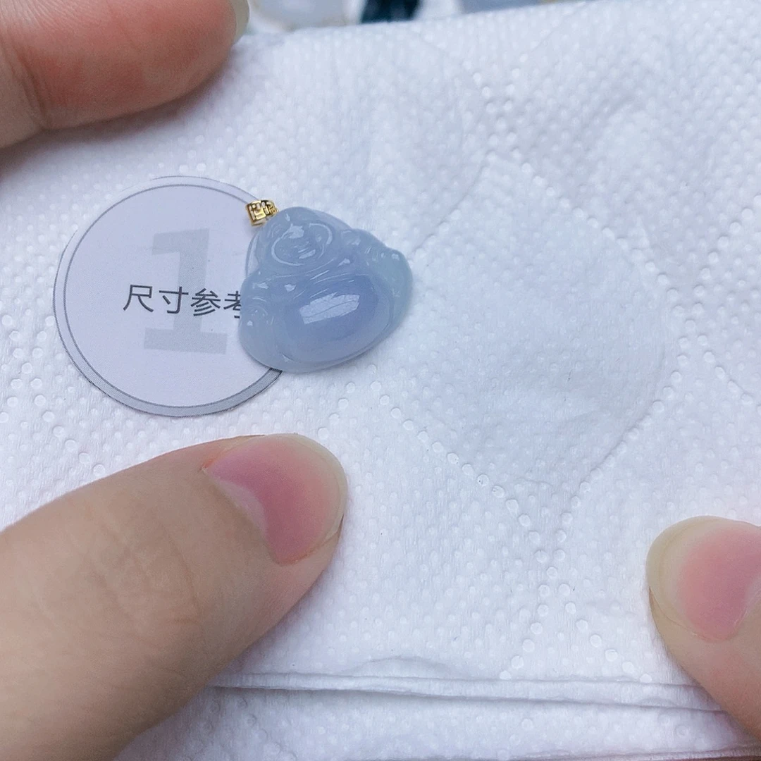 颈饰18K金镶嵌翡翠天然A货翡翠