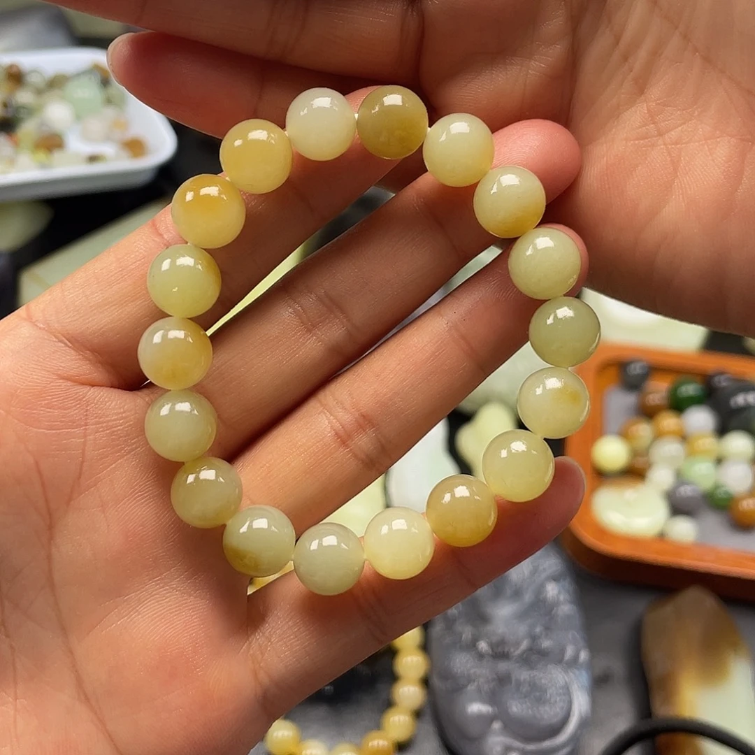 未镶嵌和田玉（糖玉）挂件