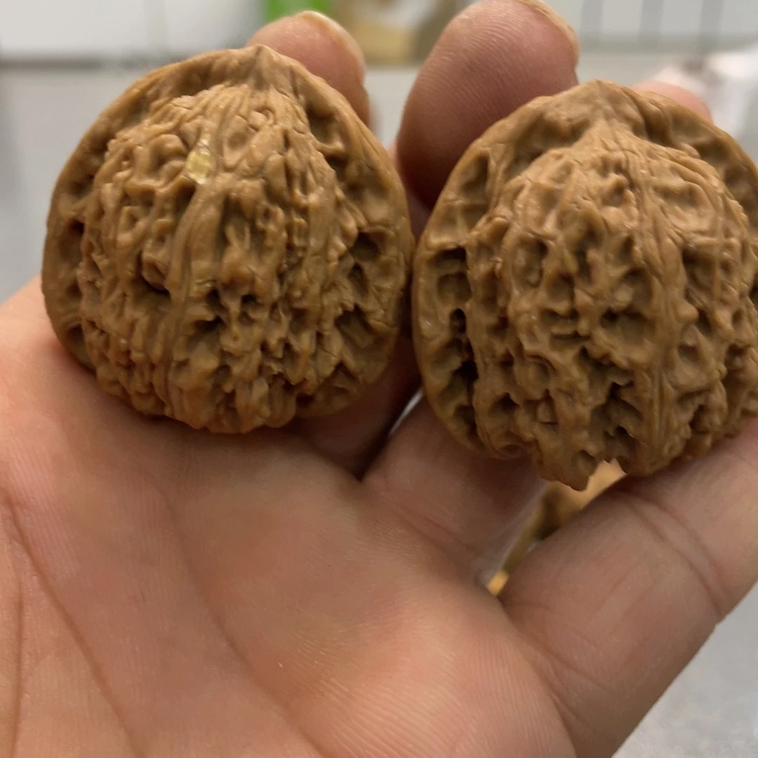 桃核吊坠?*默文玩核桃南将石